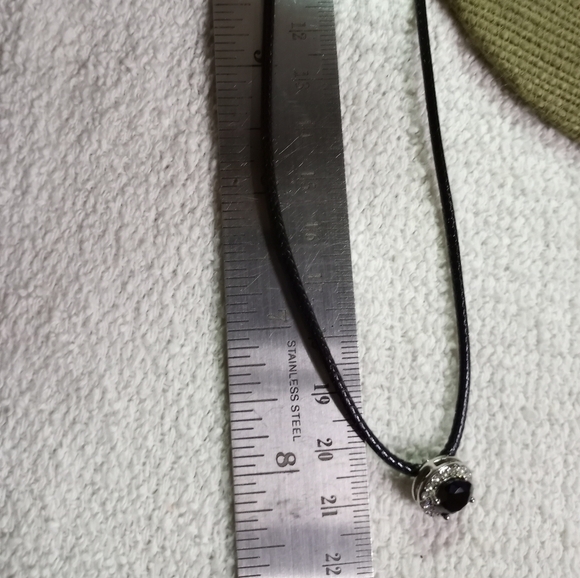 Silvertone Black faceted crystal clear crystals round pendant on black - Picture 5 of 5